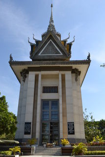 Die Gedenkstupa verdeutlicht diese eindrücklich: