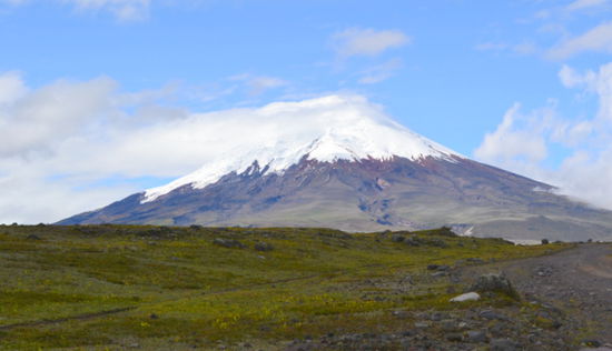 Da ist er: Der Cotopaxi 5897 m, der zweithöchste Berg in Ecuador.