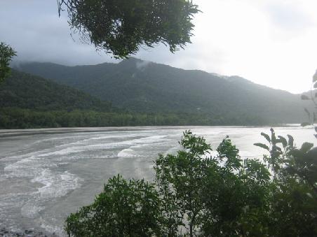 Blick vom Lookout ueber den Myall Beach.