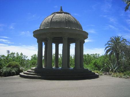 Palais im Botanischen Garten.