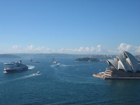 Und hier mit der Spirit of Tasmania.