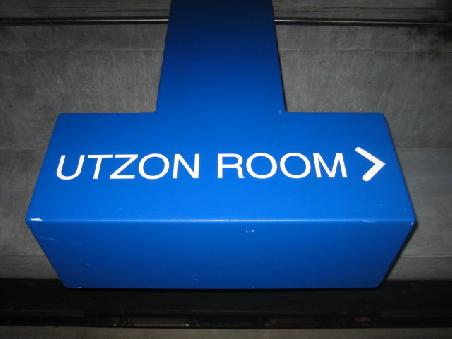 Hinweis zum Utzon Raum.