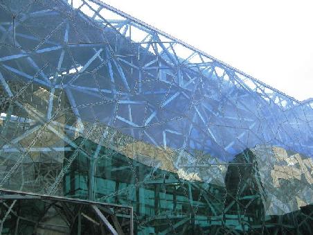 NGV Ausstellungsgebaeude am Federation Square.