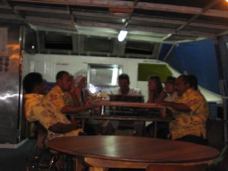 Erster Abend auf dem Boot, natürlich mit einer Kava-Zeremonie.