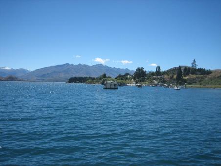 Am Ufer des Lake Wanaka in Wanaka.