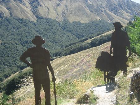 Der Ben Lomond Lookout. Die Figuren fand ich irgendwie lustig.