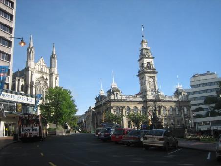 Octagon mit St. Paul's Cathedral und Town Hall.