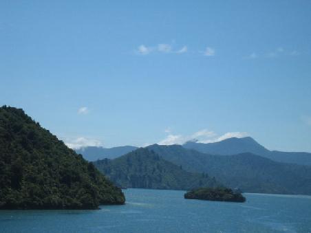 Die Gewasser zwischen Picton und Wellington.