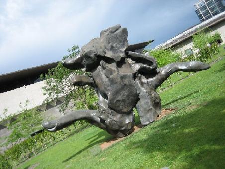 Ein bisschen Kunst, Art Museum of Victoria.