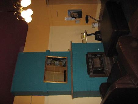 Im Hostel, der Kamin.