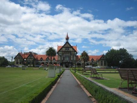 Museum mit Government Garden.
