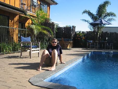 Ich am Pool.
