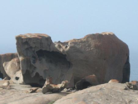 Die naechsten Bilder sind einfach ohne Kommentar, da ich die Remarkable Rocks von so ziemlich allen Seiten fotografiert habe.