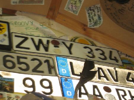 Und hier das Nummernschild aus "ZW".