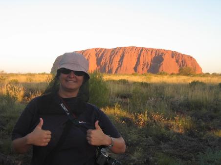 Ich vorm Uluru.