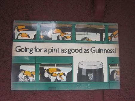 Guinnes-Schild - ohne Worte.