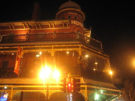 Brass Monkey in Northbridge by night.