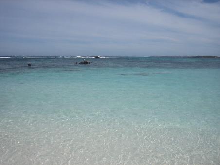 Am Salmon Bay, einfach genial die Farbe des Wassers.