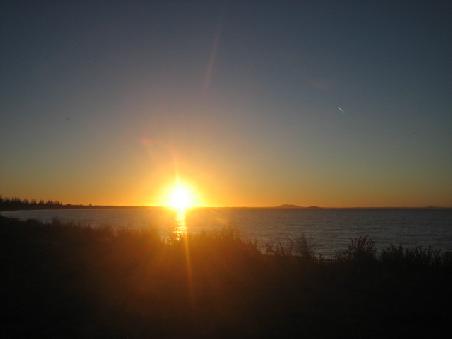 Sonnenaufgang in Esperance am Meer.