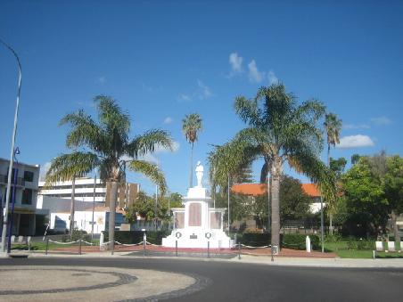 Bunbury.