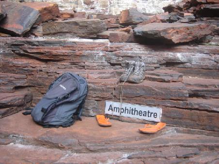 ...mit meinem Rucksack und meinen Flip Flops.
