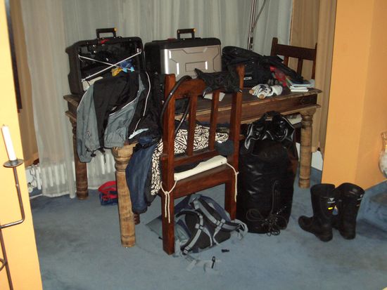 basislager zur zeit. es wächst jeden tag ein wenig mehr...