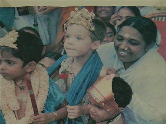 Amma, the hugging mama