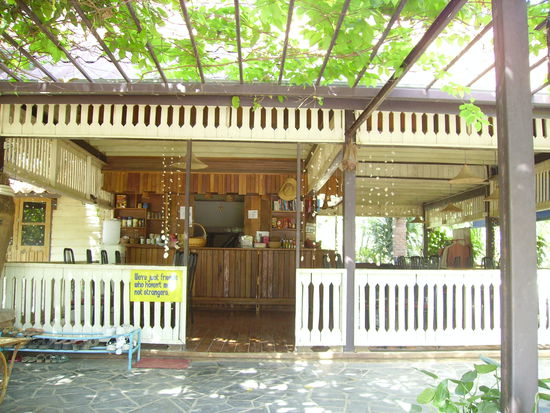 home away from home - unser stammrestaurant. sonya restaurant. super leckeres essen und sehr nette leute. unbedingt mal hingehen, wenn ihr schon mal da seid!