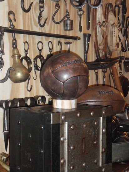 Eine Million Schaetze in der Markthalle von San Telmo. Wie soll das alles noch in den Rucksack passen?