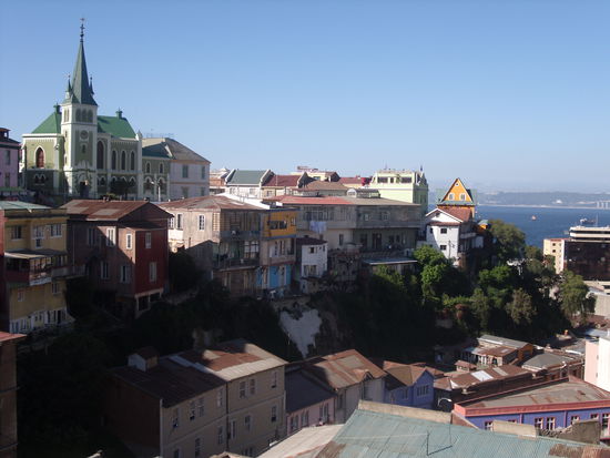 Liebe Eltern, das orange Haus rechts haetten wir gern zu Weihnachten...