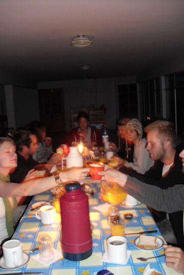 Candlelight-Breakfast