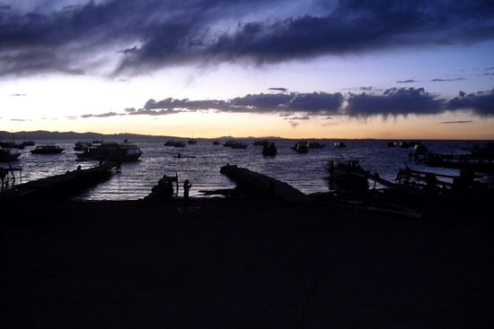 Sonnenuntergang am Hafen