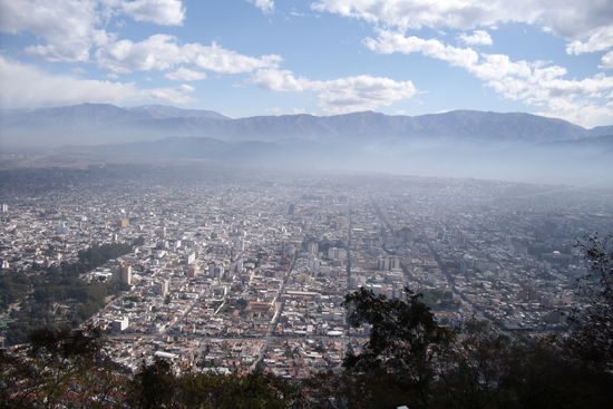 Salta vom Hausberg aus betrachtet