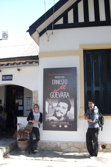 Vor dem Che-Guevara-Museum