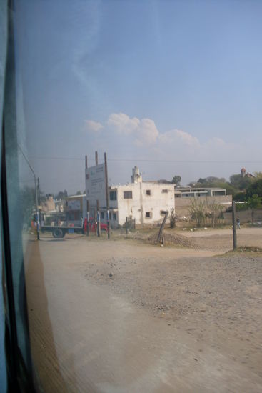 Auf der Rueckfahrt nach Córdoba tuermen sich die Wolken...