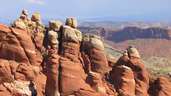 Fiery Furnace. Zu erreichen über den gleichnamigen Trail, der gleich hinter dem Salt Valley Overlook von der Park Road abzweigt.