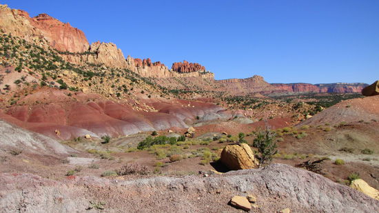 Immer wieder grandiose Ausblicke. Eine Landschaft, an der man sich nicht satt sehen kann.