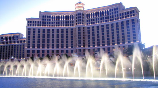 Hotel Bellagio mit seinen Wasserspielen.
