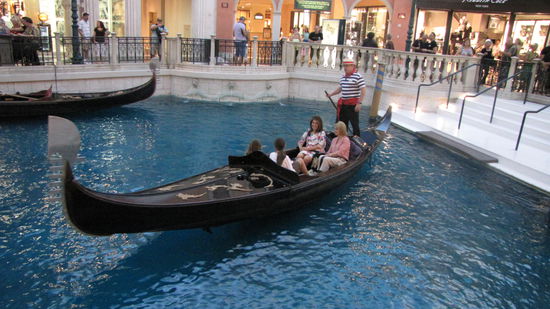 Gondoliere im Hotel Venetian.