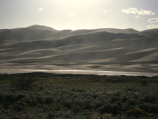 Great Sanddunes NP - starker Wind erinnerte an einen Sandsturm. Wir versuchen es morgen früh noch einmal.