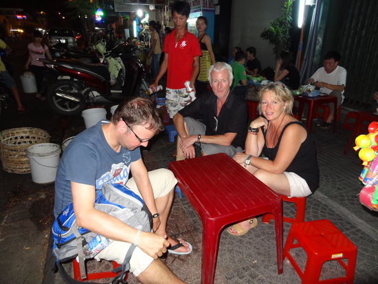 Und zum Abschluss ein Bier mit alten Freunden... so muss der Tag enden.