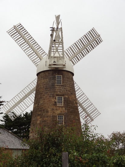 Es ist wahr... die Städtchen sind mit viel mehr Liebe gemacht. Es errinnert ein wenig an Irland. Leider auch das Wetter 