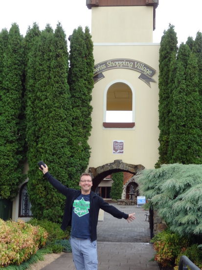 In der Weingegend haben wir noch schnell einen Abstecher nach Grindelwald gemacht... etwas Schweizer-Kultur war zu sehen.
