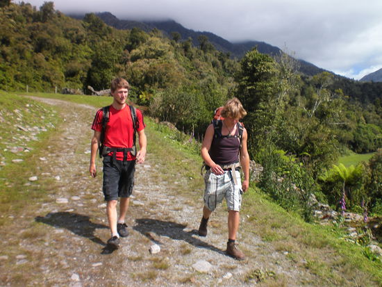 Aufgehts zum Hotpool mitn Marvin undn Tino