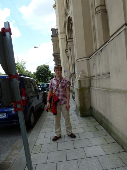 Da hab ich gleich mein Gorillapod Stativ ausprobiert  echt geiles Teil