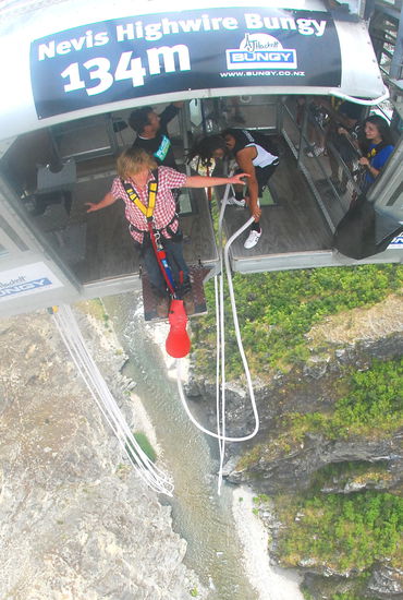 Kurz vorm Sprung! Hab mich noch nie sooo gefürchtet wie in diesem Moment!!!