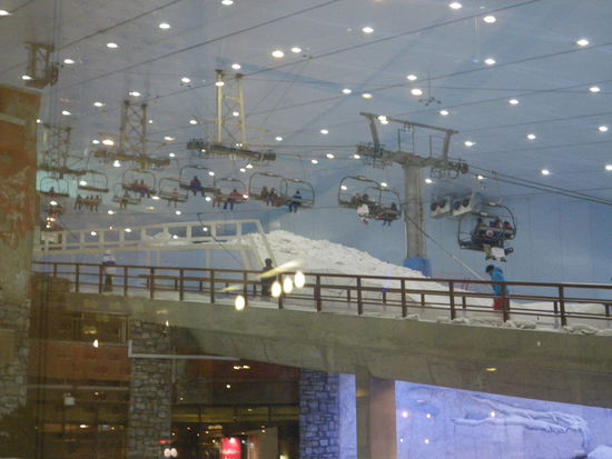 Ski Dubai - auf echtem Schnee, bei -3° C!