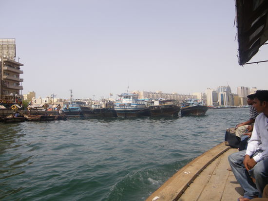 Bootsfahrt auf dem Dubai Creek