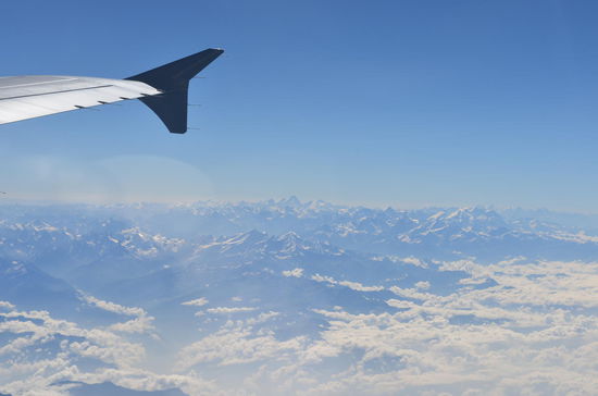 Flug über Himalaya, im Hintergrund dürften schon 8000er zu sehen sein....beeindrucken!