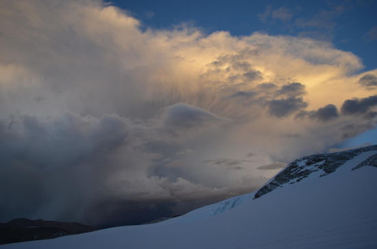 High Camp 6200m, Stunden vor dem Anstieg zum Gipfel